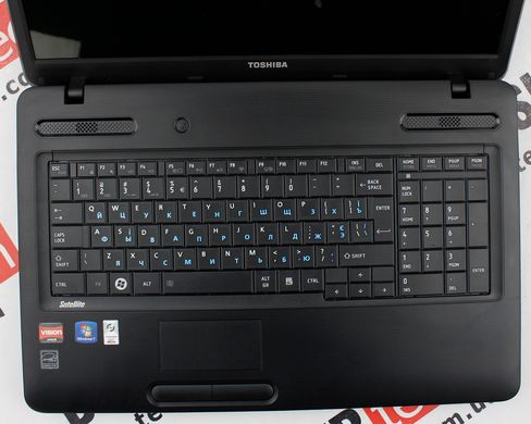 Ноутбук Toshiba Sattelite C670D-10W / 17" / AMD E-240 / DDR3-4GB / HDD-500GB / HD 6310 (к.0300008225)